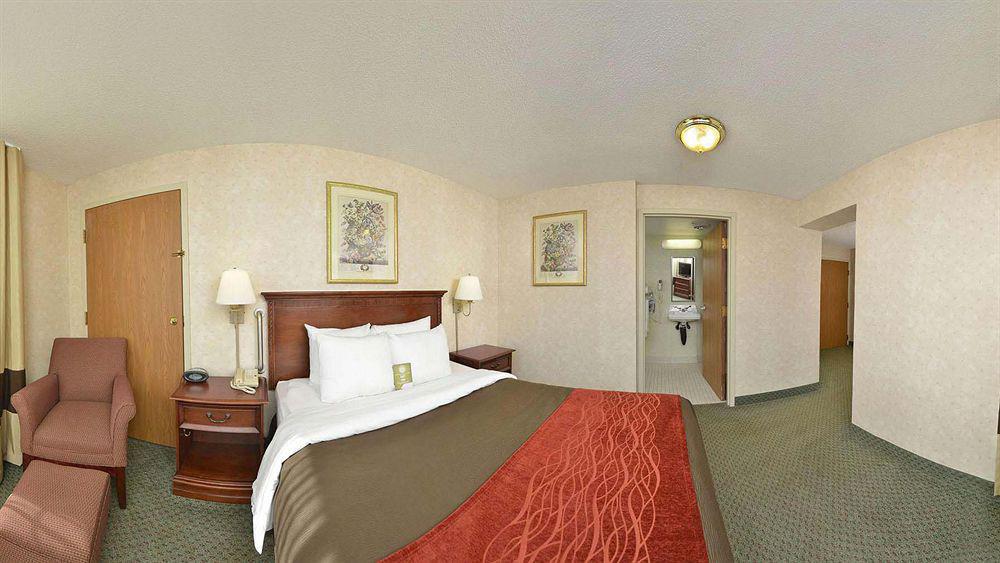 Comfort Inn Airport South Portland Exterior photo
